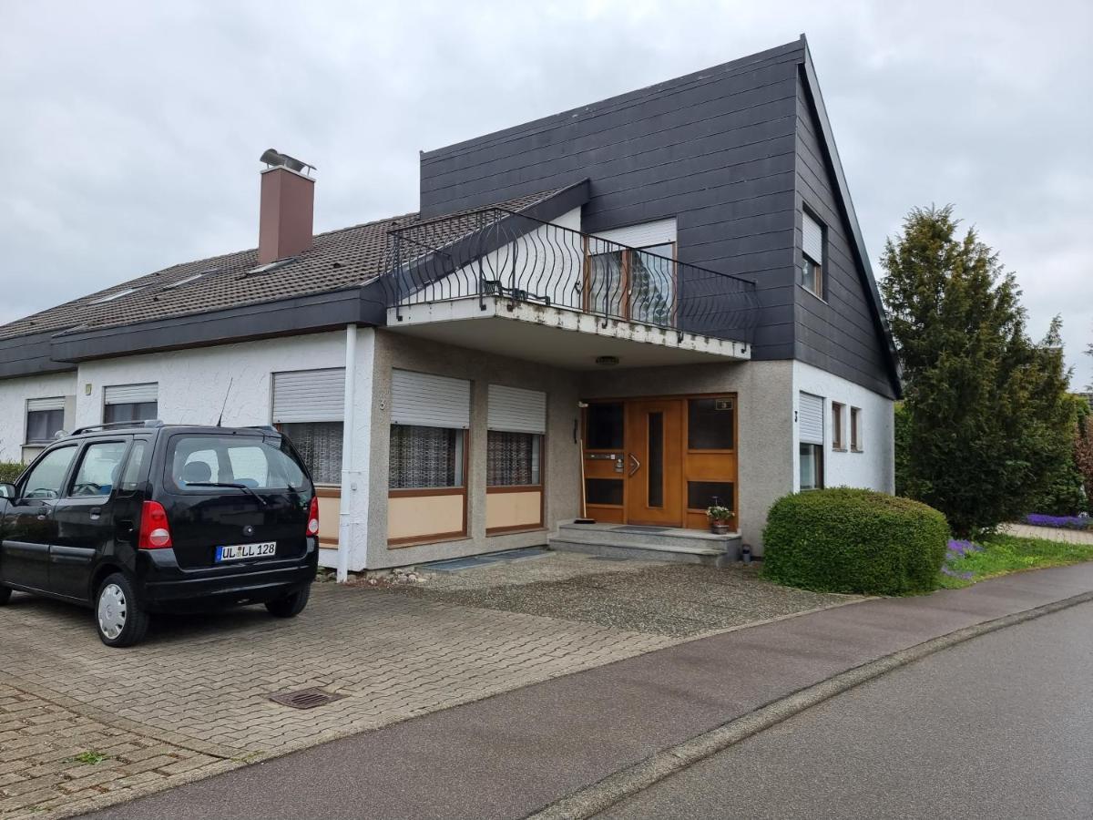 Appartment Gude, Ulm- Stuttgart Heroldstatt Kültér fotó